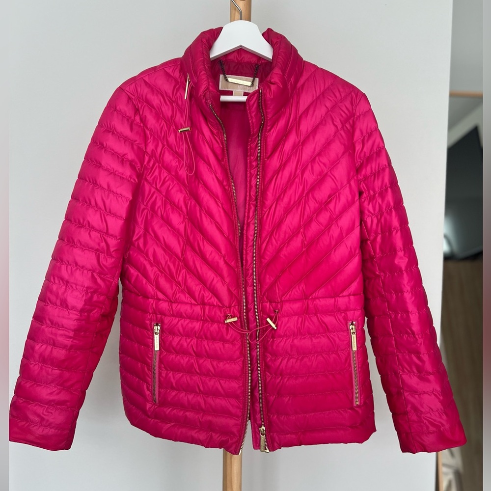 Michael Kors Pink Lightweight Quilted Jacket with trvl bag Gold Hardware Size M